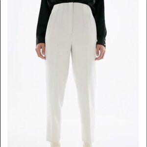 Zara White Cropped Ankle Pants
